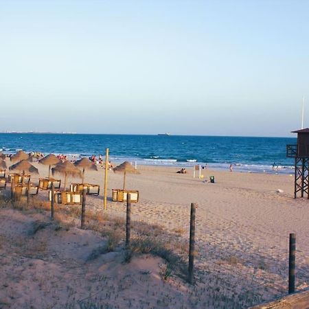 Muy Cerca De La Playa. Primera Linea. Rota Exterior foto